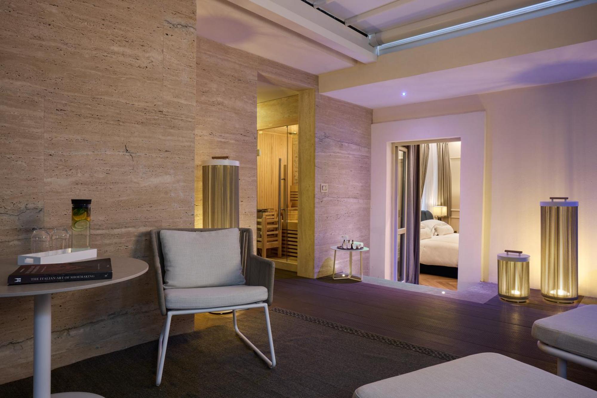 The First Arte - Preferred & Hotel